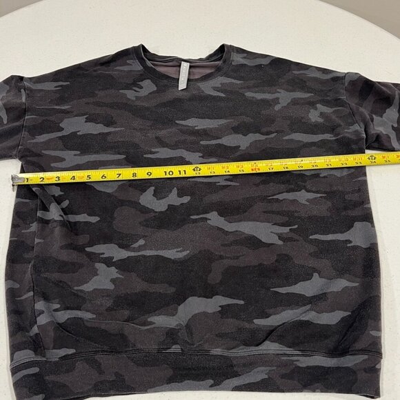 ATHLETA Studio To Street Crew Neck Sweatshirt Large Camo #509995 Black Gray. - Picture 5 of 6